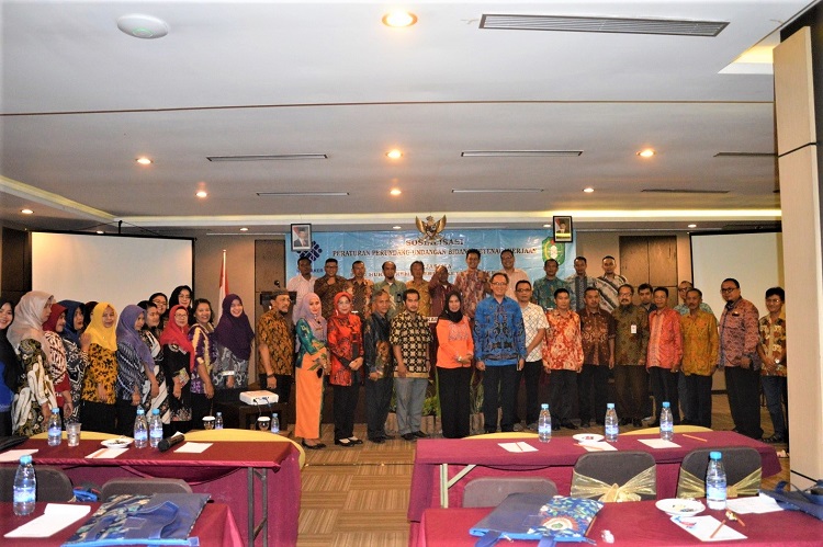 Sosialisasi PUU Bidang Ketenagakerjaan di Provinsi Kalimantan Barat