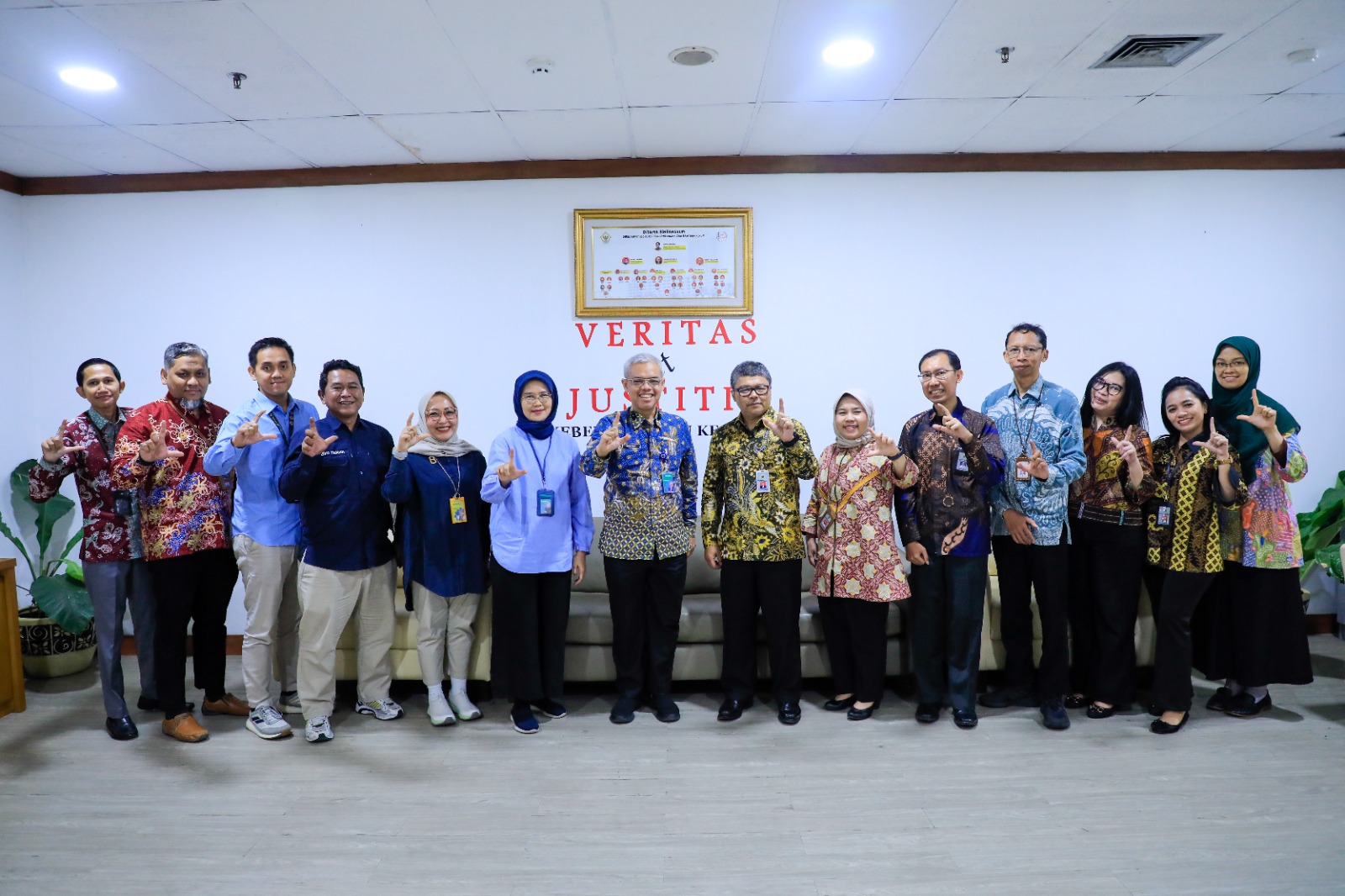 Benchmarking JDIH Kemnaker ke JDIH BPK